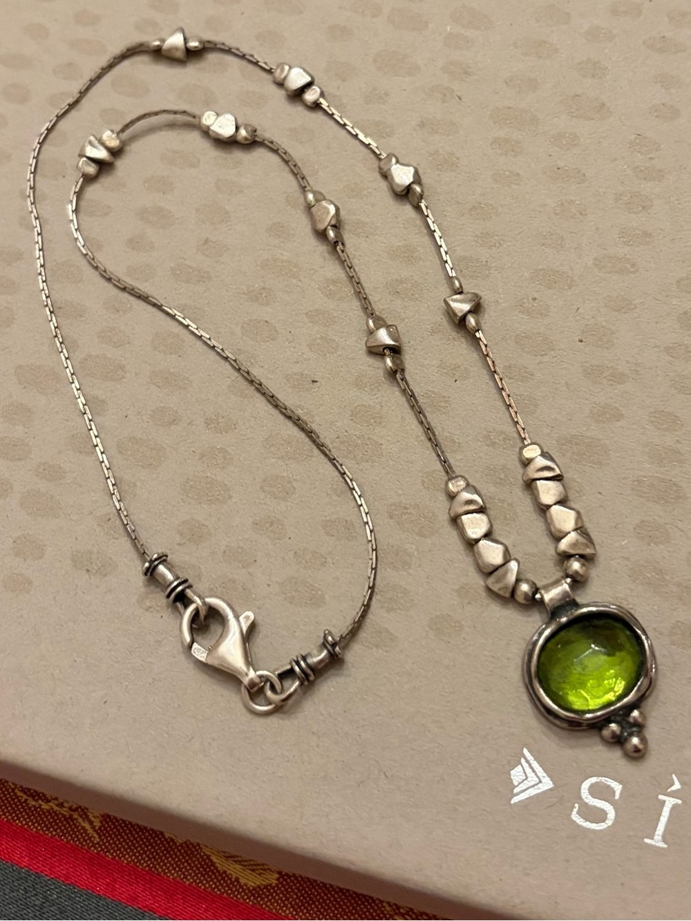 Vintage Silpada Sterling Silver Green Glass Necklace N1461